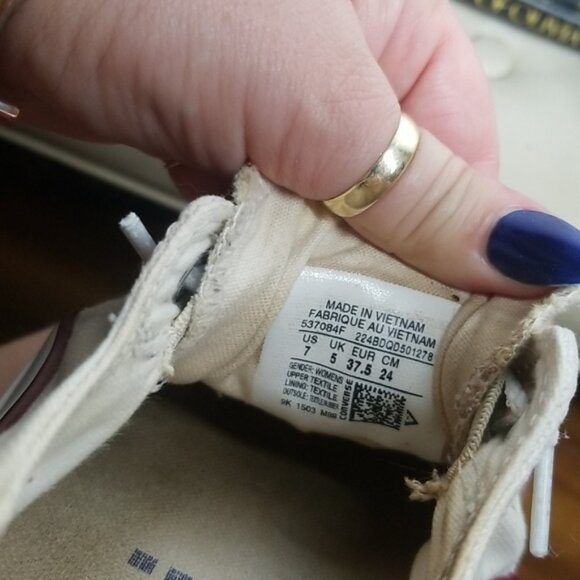 White Converse All-Star Chuck Taylor Low-top Classic Tennis Shoes Woman's Sz7 - Picture 5 of 8